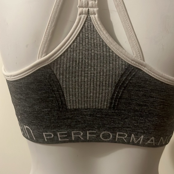 Calvin Klein: Premium Performance Sports Bra - Picture 5 of 10